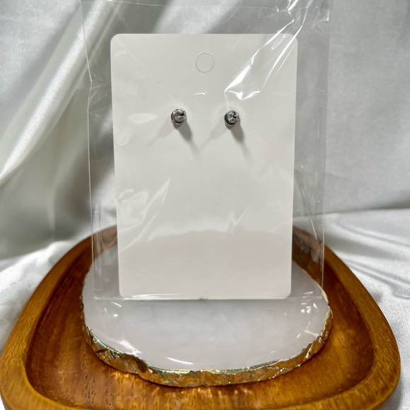 Purple Drop Earrings - Picture 3 of 4